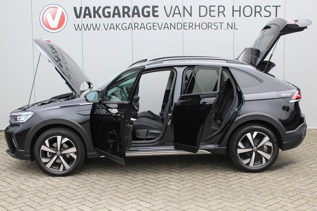 Volkswagen Taigo 1.0-96pk TSI Oranje Edition. Zeer nette en luxe hoogzitter, slechts 33.500km ! Airco, cruise cntrl adaptief, camera, pdc achter, trekhaak, LED verlichting, Apple Carplay/Android auto, bluetooth telefoonvoorb., digitaal dashboard etc.