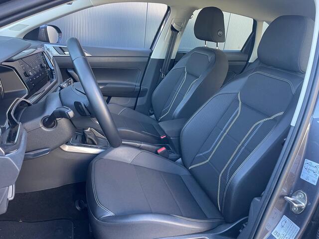 Volkswagen Taigo 1.5 TSI R-Line 1500kg DSG Automaat Bj 2022 Km 38177, trekhaak, achteruitrijcamera, carplay, stoelverwarming, led, pdc, cruisecontrol, klimaat airconditioning, digitale klokken