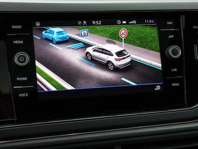 Volkswagen Taigo 1.0 TSI 115pk DSG R-Line · Panoramadak · Camera · Apple/Android Car Play · Keyless · P-Sensoren · 17'' Inch ·