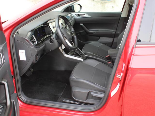 Volkswagen Taigo 1.0 TSI Style | APPLE CARPLAY | STOELVERWARMING |