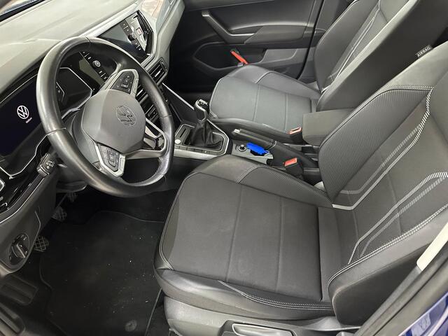 Volkswagen Taigo 1.0 TSI Style PANORAMADAK | NAVIGATIE | ACHTERUITRIJCAMERA