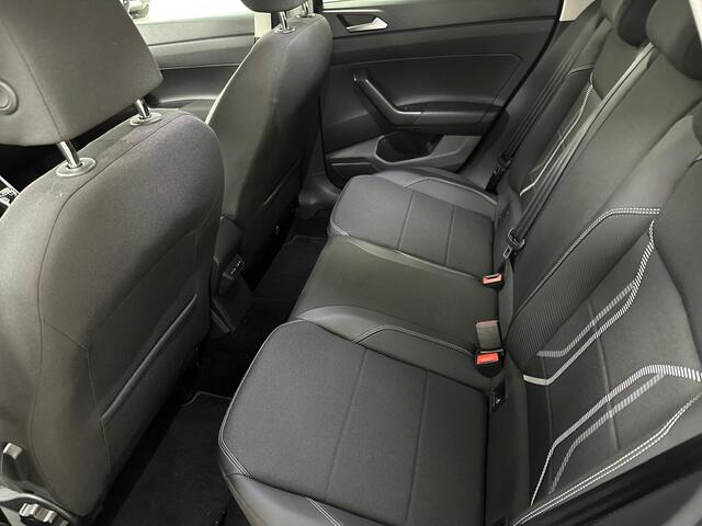 Volkswagen Taigo 1.0 TSI Style PANORAMADAK | NAVIGATIE | ACHTERUITRIJCAMERA