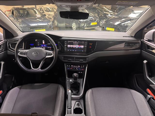 Volkswagen Taigo 1.0 TSI Life Business Navi Camera Stoelverwarming Adapt Cruise Climat Privacy glass Dealeronderhouden