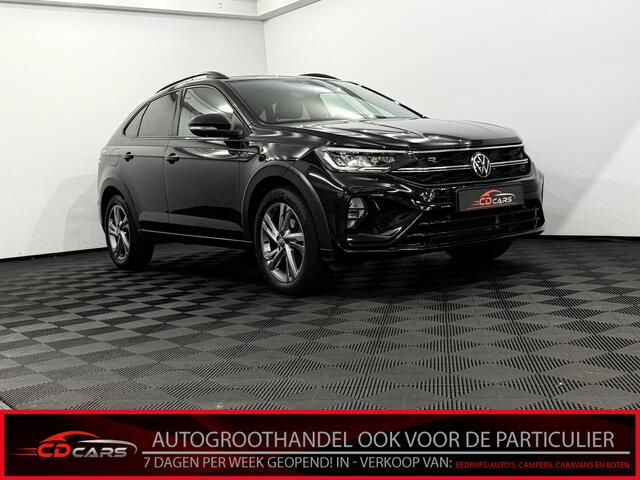 Volkswagen Taigo 1.0 TSI R-Line Camera, Navi, Stoelverwarming, Virtual desk, Cruise control adaptief, Zelf inparkeren, A start stop, Licnhtmetalen velgen