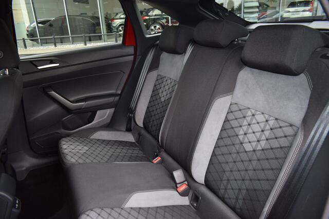 Volkswagen Taigo 1.0 TSI R-Line | Trekhaak | Panoramdak | Stoelverwarming | Adaptieve Cruise Control |