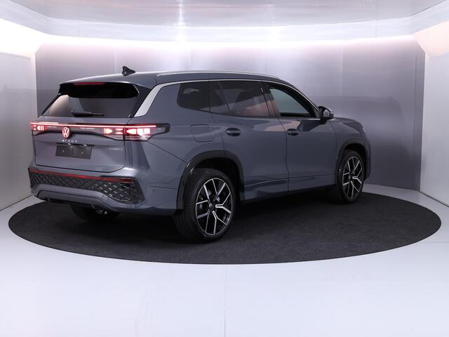 Volkswagen Tayron R-Line-Edition 1.5 eHybrid 150 kW / 204 pk SUV 6 v