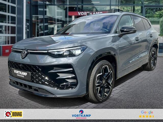 Volkswagen Tayron 1.5 TSI R-LINE E-HYBRID 272 PK LEDER/PANO-DAK/360-CAMERA/HenK/TRE