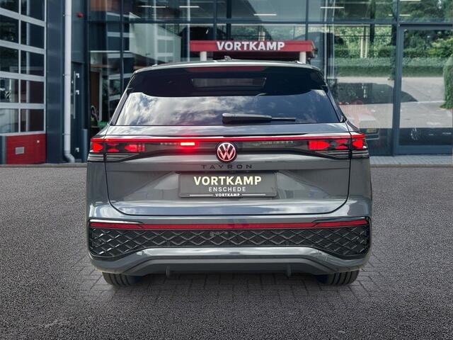 Volkswagen Tayron 1.5 TSI R-LINE E-HYBRID 272 PK LEDER/PANO-DAK/360-CAMERA/HenK/TRE