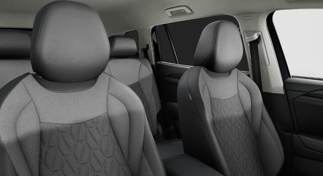 Volkswagen Tayron 1.5 eHybrid Life Edition | Trekhaak | Adaptieve demping | Stoelverwarming voor en achter | Keyless | Parkeerassistent | Achteruitrijcamera | Navigatie |