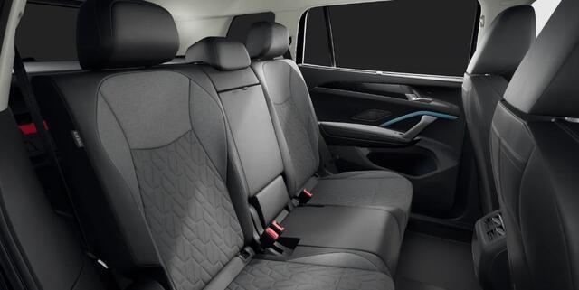 Volkswagen Tayron 1.5 eHybrid Life Edition | Trekhaak | Adaptieve demping | Stoelverwarming voor en achter | Keyless | Parkeerassistent | Achteruitrijcamera | Navigatie |