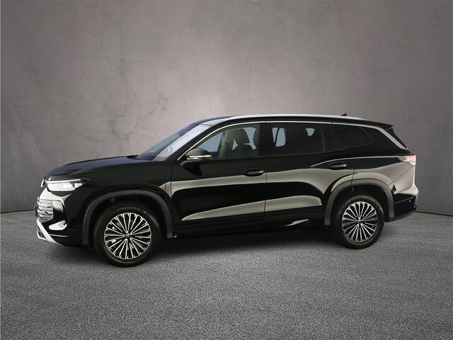 Volkswagen Tayron Life Edition 1.5 TSI eHybrid 204pk DSG Automaat Trekhaak, Adaptive cruise control, Achteruitrijcamera, Elektrische achterklep, Stuurwiel verwarmd, Parkeersensoren