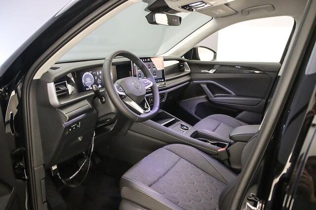 Volkswagen Tayron Life Edition 1.5 eHybrid 204pk DSG Automaat Trekhaak, Elektrische achterklep, Adaptive cruise control, Achteruitrijcamera, LED koplampen, Stoelverwarming