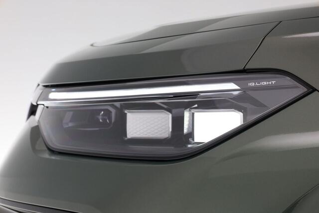 Volkswagen Tayron 1.5 eHybrid 200 kW / 272 pk DSG R-Line-Edition | 360 graden camera