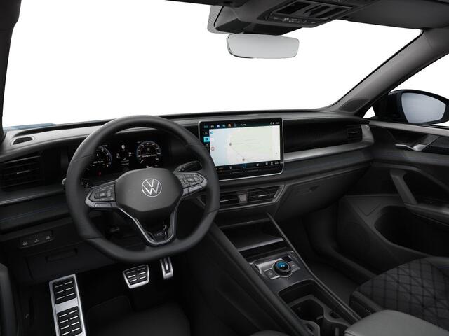 Volkswagen Tayron R-Line Edition 1.5 eHybrid 204 PK | Trekhaak | Stoel- & Stuurverwarming | Panoramadak | Elektrische Kofferklep |