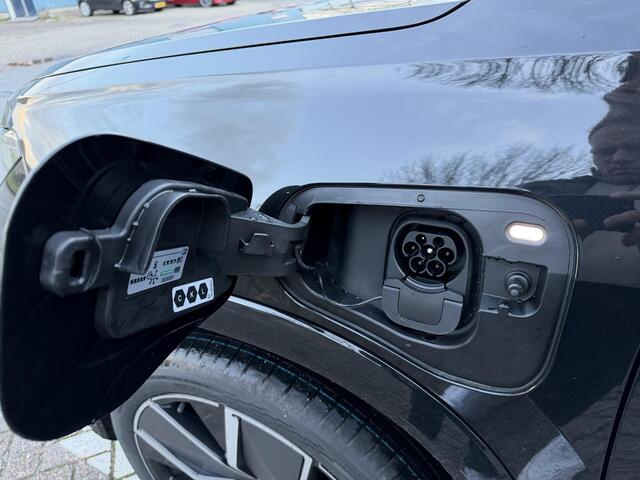 Volkswagen Tayron 1.5 eHybrid R-Line Edition 272PK l Massage l ID Light