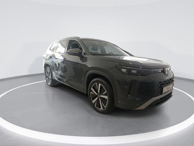 Volkswagen Tayron Life Edition 1.5 eHybrid 204 pk 6 versn. DSG · Comfort pakket · Achteruitrijcamera · Draadloze telefoonlader · prijs is incl inruilbonus