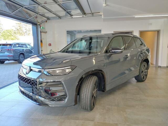 Volkswagen Tayron 1.5 TSI E-HYBRID R-LINE PANO-DAK/TREKHAAK/CAMERA/CARPLAY/ACC/STOELVERW