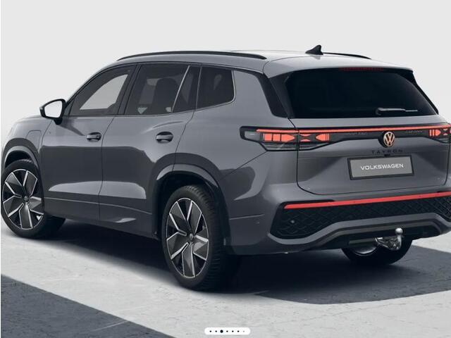 Volkswagen Tayron 1.5 eHybrid 272 Pk Automaat R-Line Edition | Black Style | Panoramadak | Trekhaak | 20 Inch | Full LED | 360 Camera