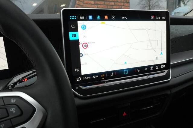 Volkswagen Tayron 1.5 eHybrid R-Line Trekhaak, Achteruitrijcamera