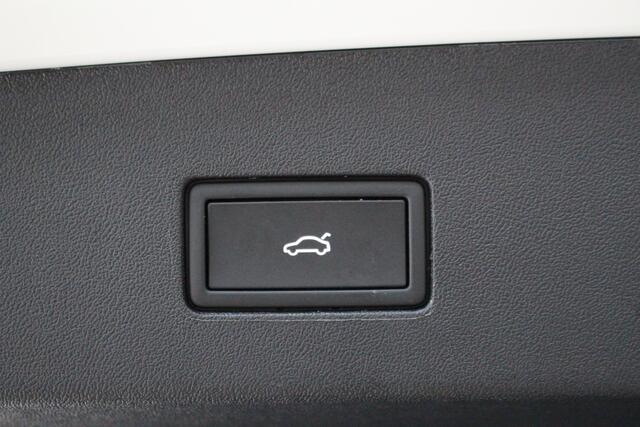 Volkswagen Tayron 1.5 eHybrid 272 PK R-Line Blackstyle Panoramadak | Leder | Trekhaak | HUD | Matrix Led | Harman Kardon