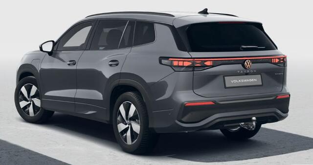 Volkswagen Tayron 1.5 eHybrid Life Edition !!!Profiteer ook van 4.000 EURO inruilpremie!!!