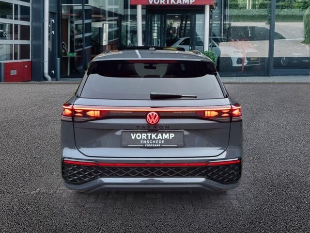 Volkswagen Tayron 1.5 TSI E-HYBRID R-LINE PANO-DAK/TREKHAAK/CAMERA/CARPLAY/ACC/STOELVERW