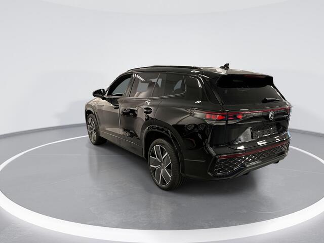 Volkswagen Tayron 1.5 eTSI 272pk DSG R-Line Edition · Wegklapbare Trekhaak · Panoramadak · Keyless · 360 Camera · 20'' Inch · Garantie t/m 20-01-2031 of 100.000km