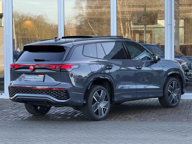 Volkswagen Tayron 1.5 eHybrid R-Line Edition | Trekhaak | 360° Camera | Pano