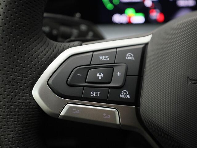 Volkswagen Tayron 1.5 eHybrid 200kW/272PK R-Line DSG · Panoramadak · 360°Camera + Parkeersensoren · Apple/Android Car Play · Garantie t/m 08-12-2030 of 100.000km