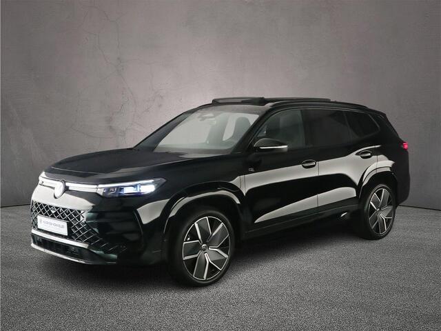 Volkswagen Tayron R-Line Edition 1.5 TSI eHybrid 272pk DSG Automaat Trekhaak, Adaptive cruise control, Panoramadak, Black style, Navigatie, Elektrische achterklep