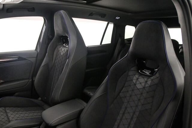 Volkswagen Tayron R-Line Edition 1.5 TSI eHybrid 272pk DSG Automaat Trekhaak, Panoramadak, Black style, Navigatie, Adaptive cruise control, Elektrische achterklep