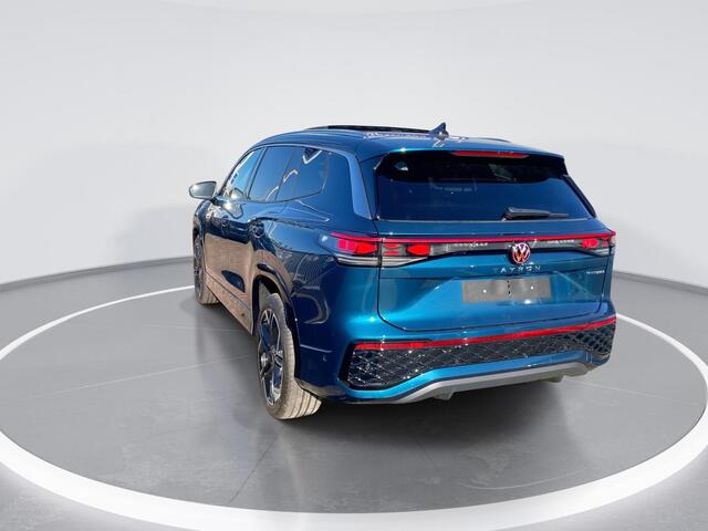 Volkswagen Tayron 1.5 eHybrid/272PK R-Line Edition Panoramadak · Apple/Android Car Play · Camera + Parkeersensoren · Garantie t/m 30-12-2030 of 100.000km