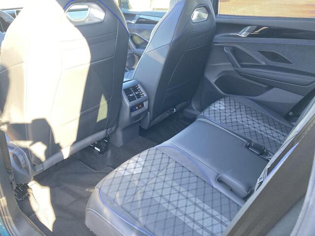 Volkswagen Tayron 1.5 eHybrid/272PK R-Line Edition Panoramadak · Apple/Android Car Play · Camera + Parkeersensoren · Garantie t/m 30-12-2030 of 100.000km