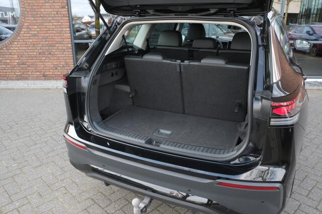 Volkswagen Tayron 1.5 eTSI 110 kW 7 zits, Trekhaak, 360° camera