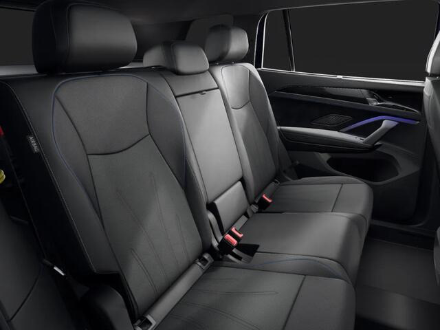 Volkswagen Tayron R-Line Edition 1.5 eHybrid 272 PK 6 versn. DSG · Black Style Pakket · Panoramaschuif-kanteldak · Trekhaak inklapbaar, met elektrische ontgrendeling, incl. aanhangermanoeuvreerhulp Trailer Assist · Voorraad OUTLET · Prijs is inclusief inruilpremie ·