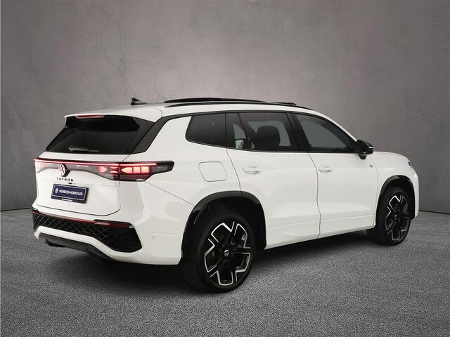 Volkswagen Tayron R-Line Edition 1.5 TSI eHybrid 272pk DSG Automaat Trekhaak, Harman Kardon audio, Panoramadak, Black style, Navigatie, Adaptive cruise control