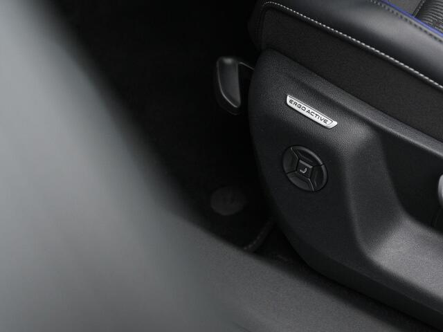 Volkswagen Tayron 1.5 eHybrid 272 pk R-Line Edition | Panoramadak | Adaptief onderstel | Stuur-/achterbankverwarming | Achteruitrijcamera | Navigatie