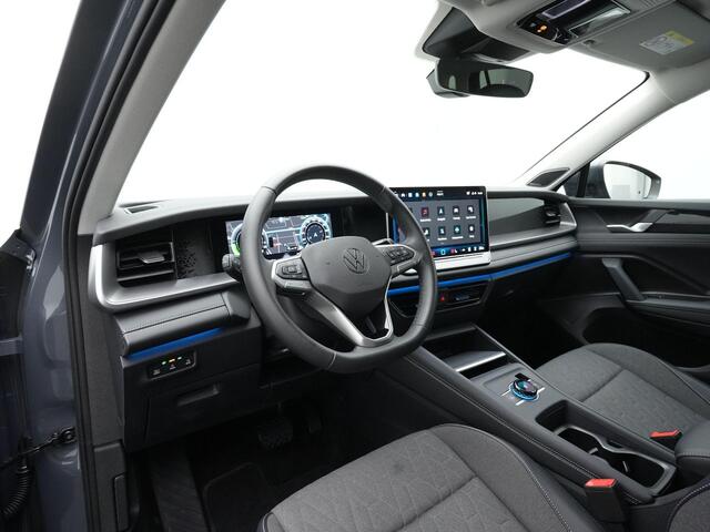 Volkswagen Tayron 1.5 eHybrid 204 pk Life | Trekhaak | Harman/Kardon | Adaptief onderstel | Stuur-/stoelverwarming | Achteruitrijcamera | Navigatie