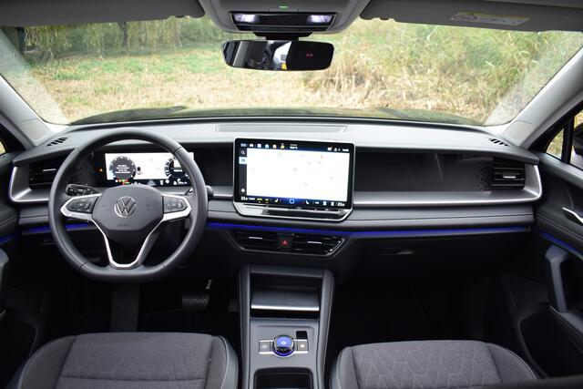 Volkswagen Tayron 1.5 eTSI 150PK DSG LIFE 7-PERSOONS/TREKHAAK/360CAMERA FABRIEKS GARANTIE