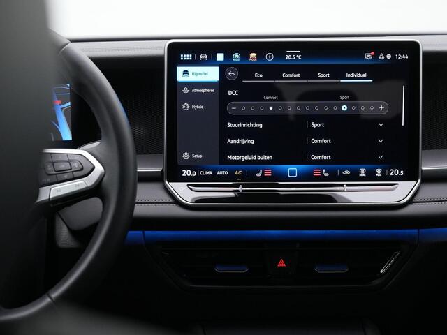 Volkswagen Tayron 1.5 eTSI 204 pk Life | Trekhaak | Stuur-/stoelverwarming | Achteruitrijcamera | Adaptive Cruise | Navigatie