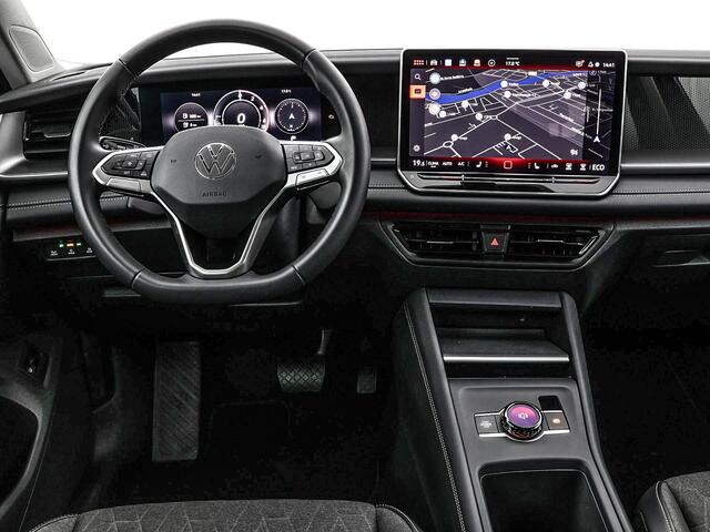 Volkswagen Tayron 1.5 eHybrid 204pk DSG Life Edition · SOH 100% · Camera · Inklap. Trekhaak · Stuur- & Stoelverwarming · Side Assist · Sfeerverlichting · ACC · Parkeerassistent ·