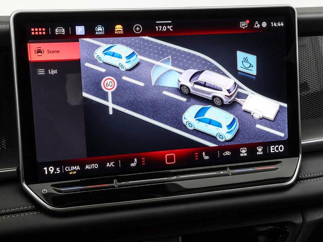 Volkswagen Tayron 1.5 eHybrid 204pk DSG Life Edition · SOH 100% · Camera · Inklap. Trekhaak · Stuur- & Stoelverwarming · Side Assist · Sfeerverlichting · ACC · Parkeerassistent ·