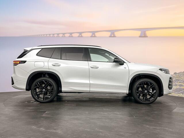 Volkswagen Tayron 1.5 eTSI R-Line Edition