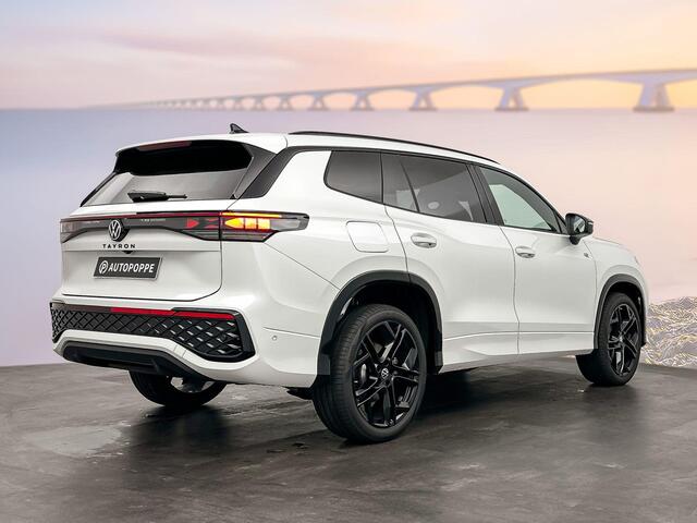 Volkswagen Tayron 1.5 eTSI R-Line Edition