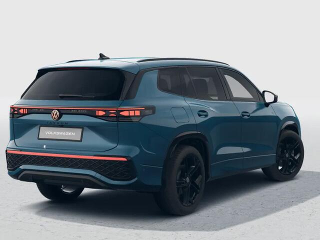 Volkswagen Tayron R-Line Edition 1.5 eHybrid 204 PK 6 versn. DSG · Black Style Pakket · Panoramaschuif-kanteldak · Trekhaak inklapbaar, met elektrische ontgrendeling, incl. aanhangermanoeuvreerhulp Trailer Assist · Voorraad OUTLET · Prijs is inclusief inruilpremie ·