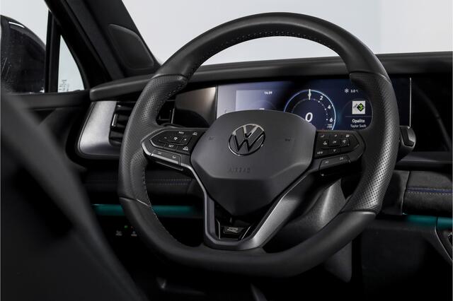 Volkswagen Tayron 1.5 eHybrid 272 PK R-Line Edition | Black Style Pakket | S/K-Panodak | Elek. Trekhaak | Dig. Cockpit | Adapt. Cruise | Stoel-+Stuurverw. | Camera | App. Connect | ECC | Elek. Klep | LM 20" | 5958