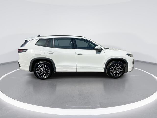 Volkswagen Tayron 1.5eHybrid 150kW/204PK Life Edition DSG · Trekhaak · Camera · Apple/Android Car Play · Stoelverwarming · Garantie t/m 12-05-2025