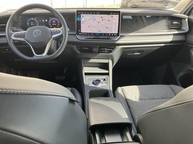 Volkswagen Tayron 1.5eHybrid 150kW/204PK Life Edition DSG · Trekhaak · Camera · Apple/Android Car Play · Stoelverwarming · Garantie t/m 12-05-2025