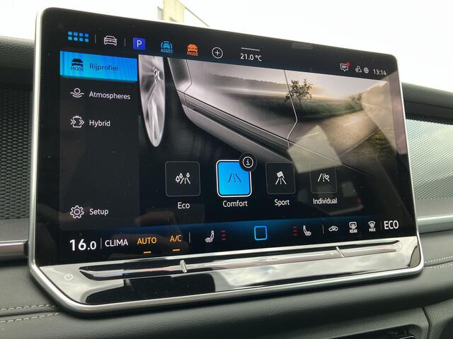 Volkswagen Tayron 1.5eHybrid 150kW/204PK Life Edition DSG · Trekhaak · Leder/Alcantara · Apple/Android Car Play · Garantie t/m 30-04-2027