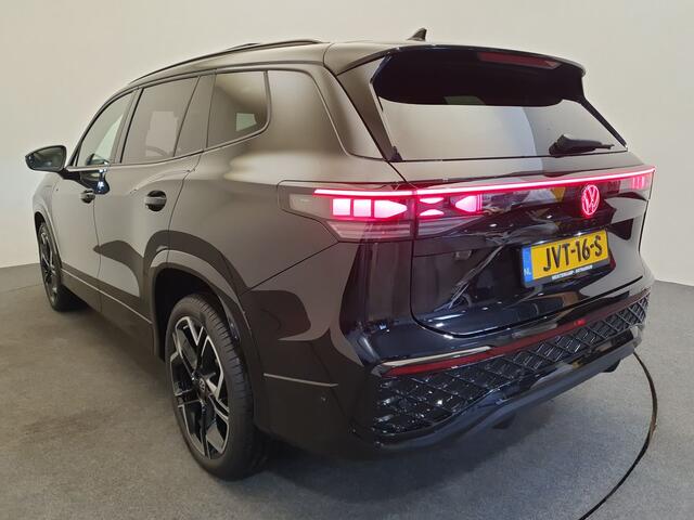 Volkswagen Tayron 1.5 eHybrid 272pk DSG/AUT R-Line Wegklapbare trekhaak, Panoramadak, Harman/Kardon, Leder